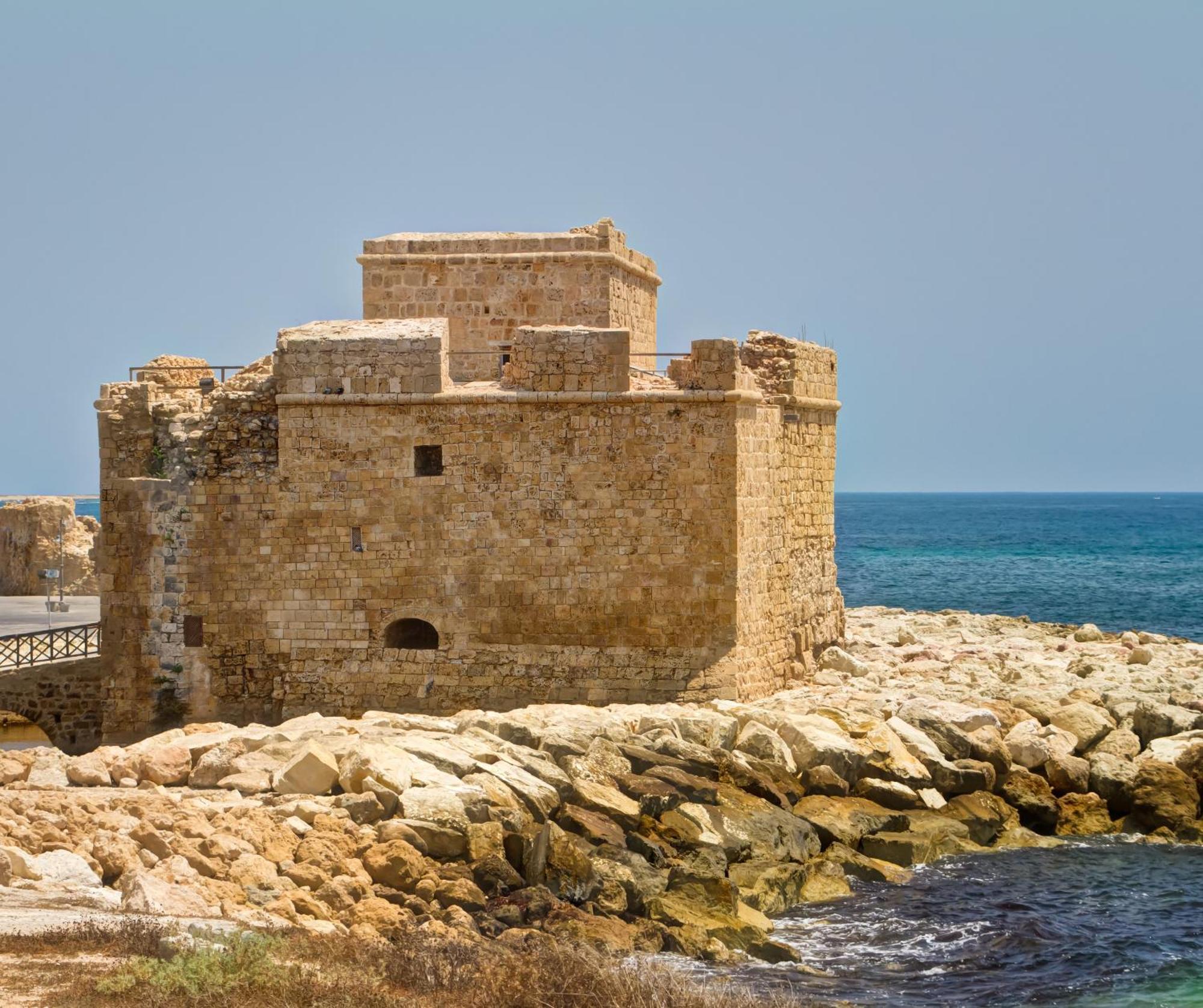 Dreamy 2 Bed Apartment By The Sea Paphos Exteriör bild