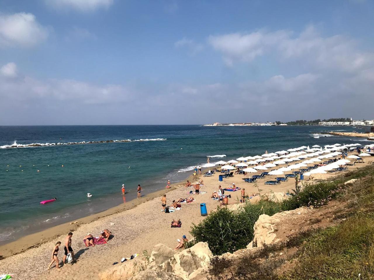 Dreamy 2 Bed Apartment By The Sea Paphos Exteriör bild